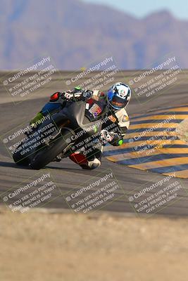 media/Dec-10-2023-SoCal Trackdays (Sun) [[0ce70f5433]]/Turn 12 (2pm)/